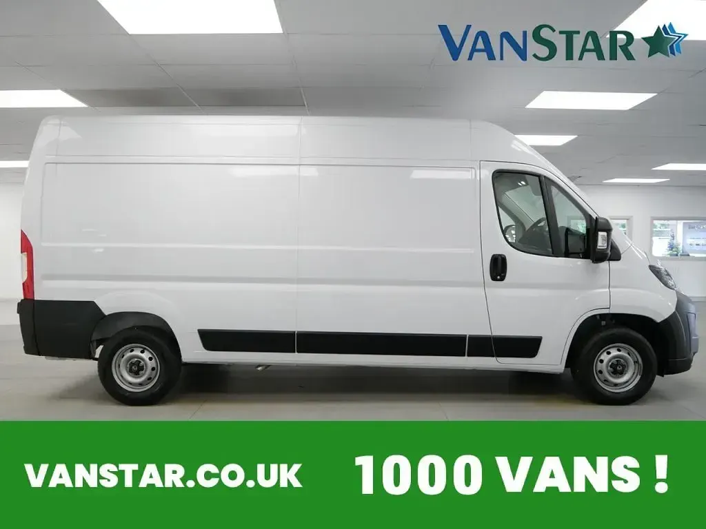New Citroën Relay 140 HP (102 kW) 2025 White Van