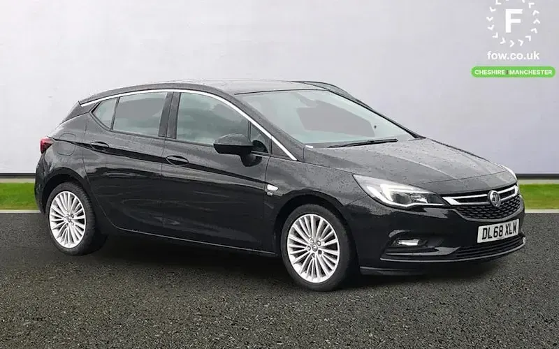 Used Vauxhall Astra Elite 200 HP (147 kW) 2019 Hatchback