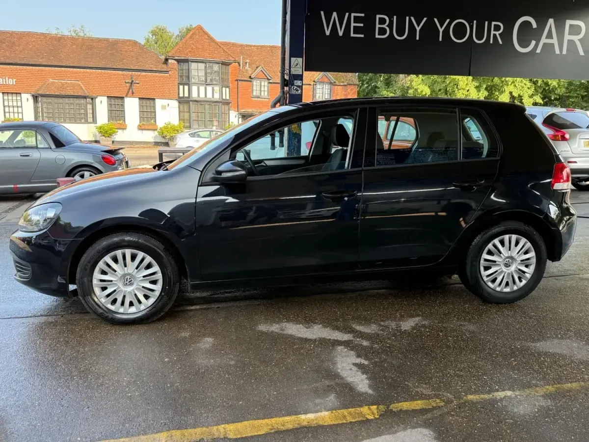 Używany VW Golf VII S 105 KM (77 kW) 2012 Czarny Hatchback