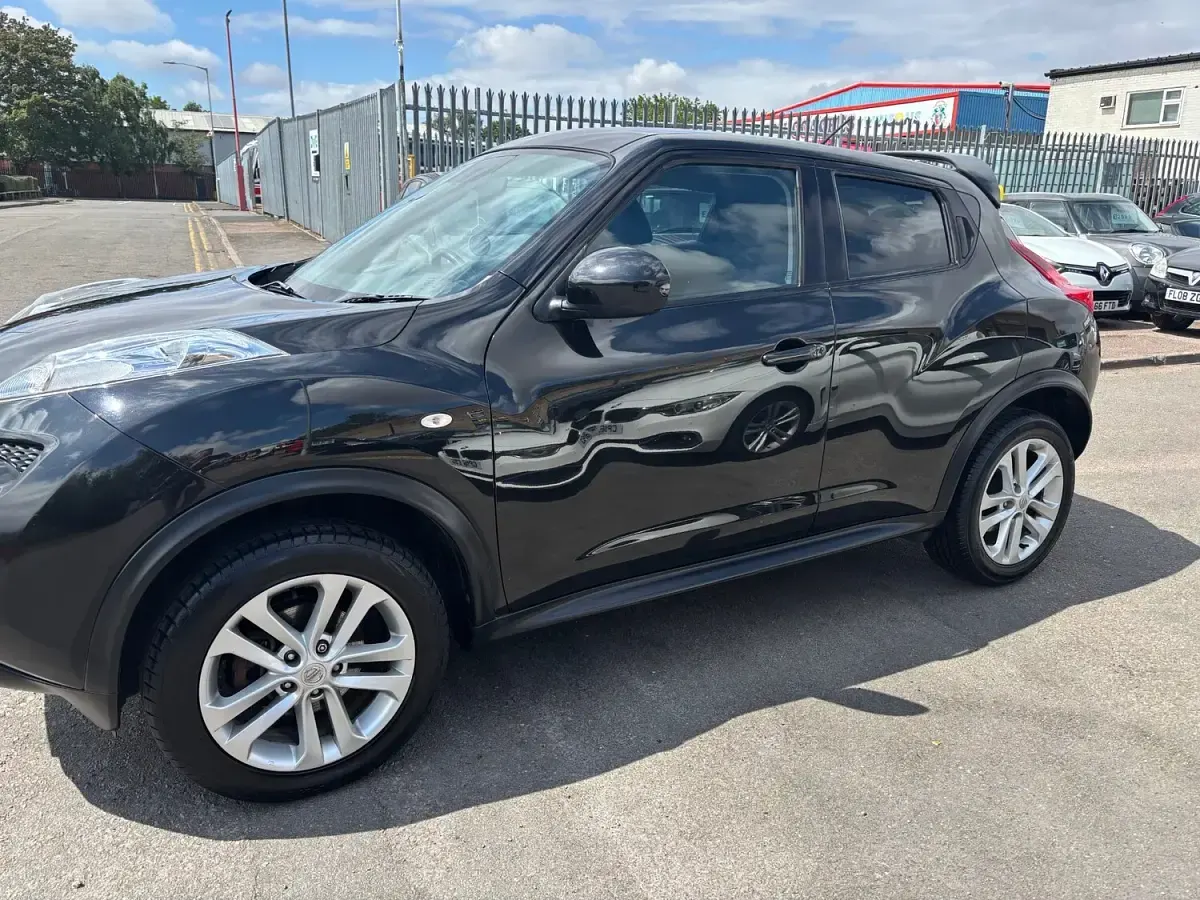 Used Nissan Juke Acenta 110 HP (80 kW) 2013 Black SUV