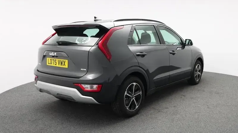 New Kia Niro 2025 Grey SUV