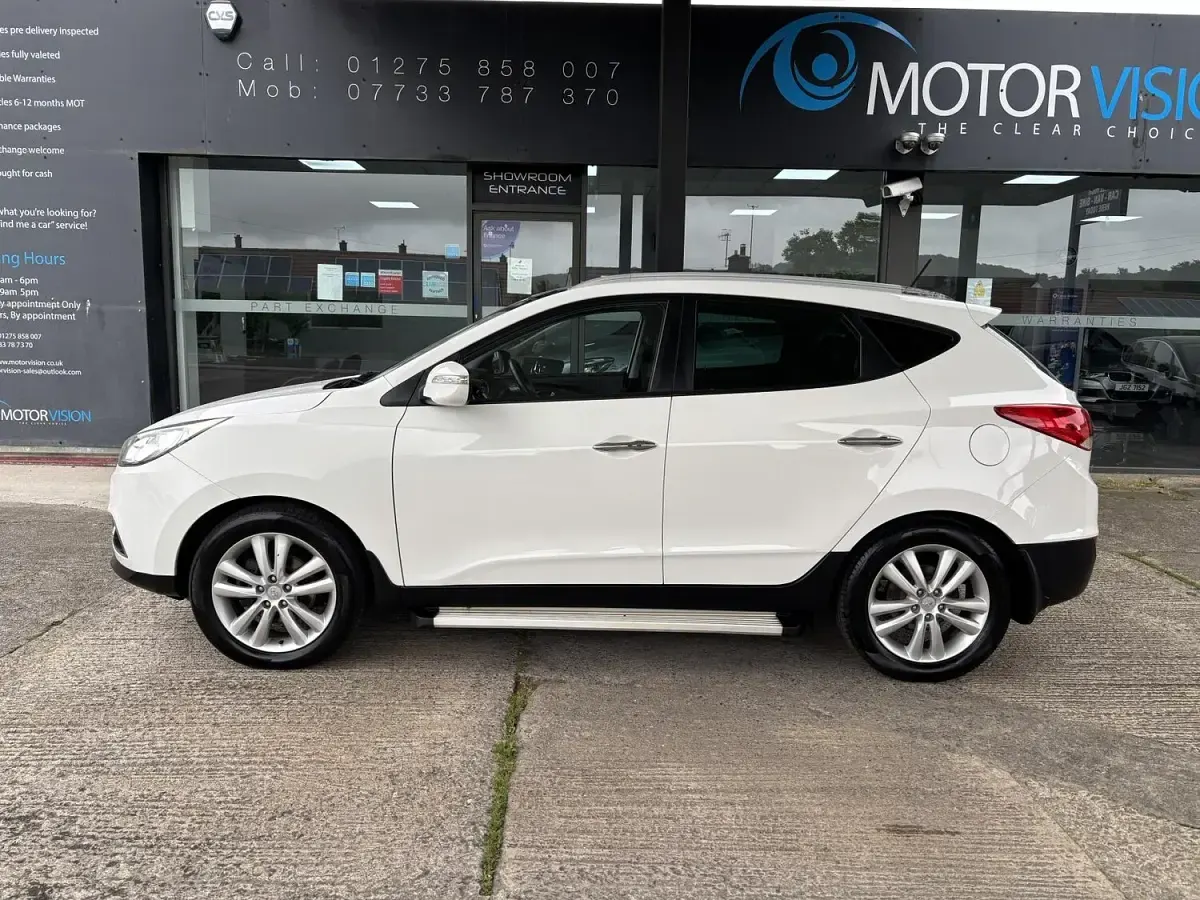 Used Hyundai ix35 Premium 2012 White SUV