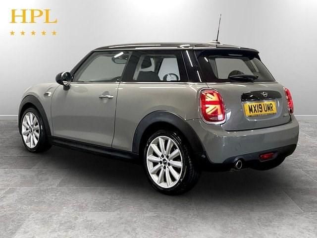 Used Mini Cooper Classic 136 HP (100 kW) 2019 Grey Hatchback