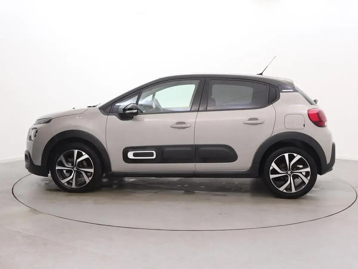 Używany Citroën C3 PureTech 2023 Beżowy Hatchback