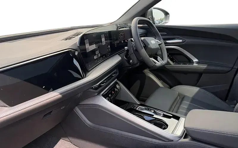 New Audi Q5 S-Line 204 HP (150 kW) 2026 SUV
