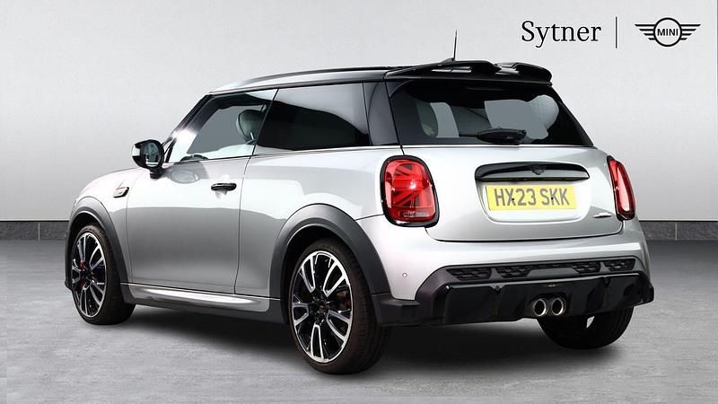 Used Mini John Cooper Works Hatch 228 HP (167 kW) 2023 Silver Hatchback
