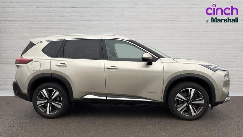 Used Nissan X-Trail Tekna 213 HP (156 kW) 2023 Silver SUV