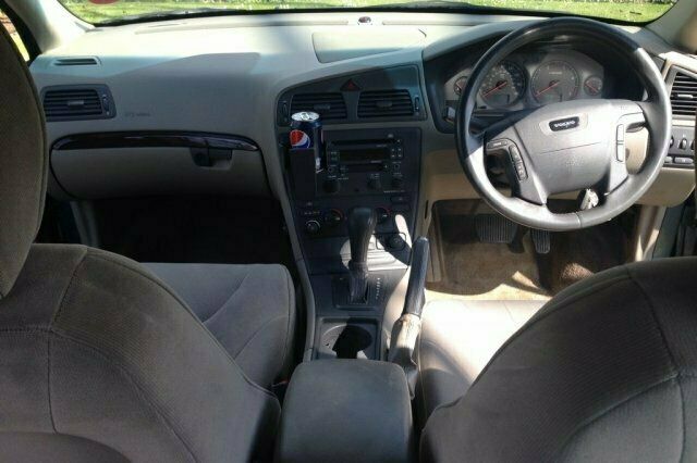 Used Volvo V70 163 HP (119 kW) 2002 Estate