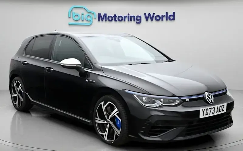 Second-hand VW Golf VIII R 320 CP (235 kW) 2023 Hatchback