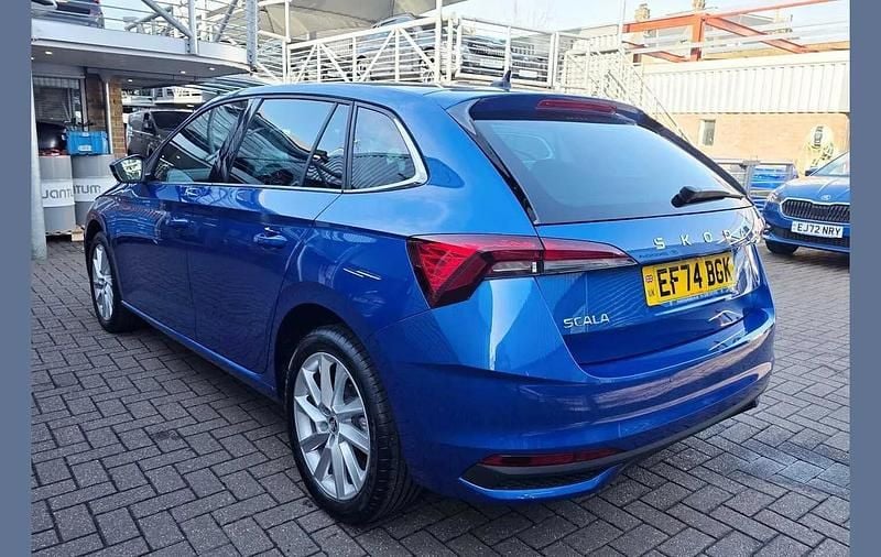 Used Skoda Scala SE L 113 HP (83 kW) 2024 Race blue metallic Hatchback