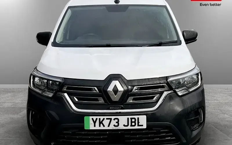 Used Renault Kangoo 89 kW (122 HP) 2023 White MPV