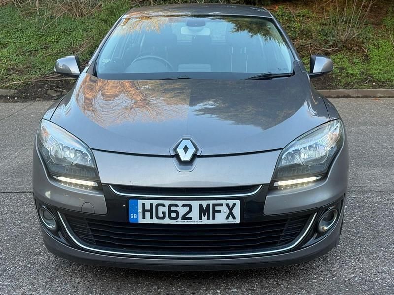 Used Renault Mégane III Dynamique 2012 Grey Hatchback