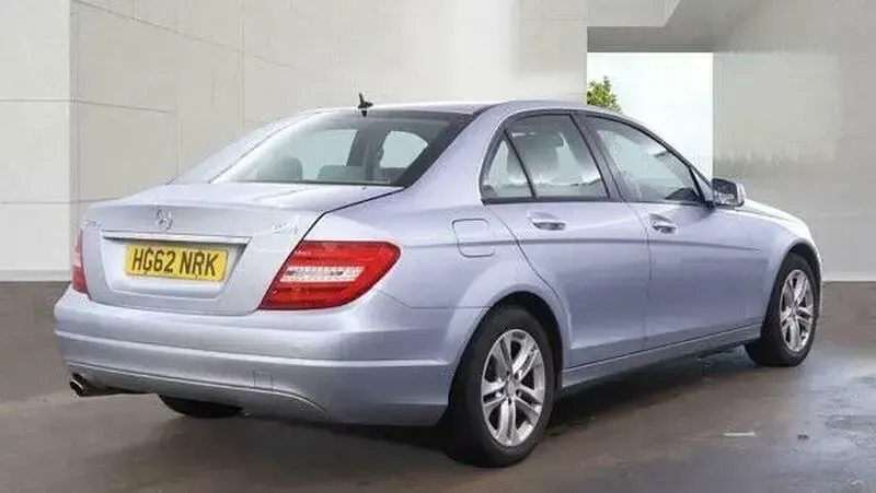 Used Mercedes C220 Executive 2013 Silver Sedan