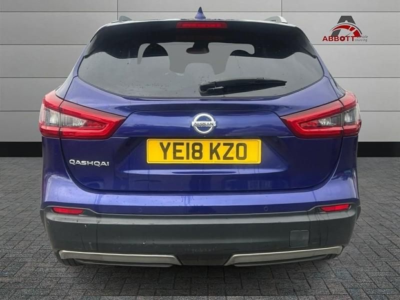 Used Nissan Qashqai N-Connecta 2018 Blue SUV