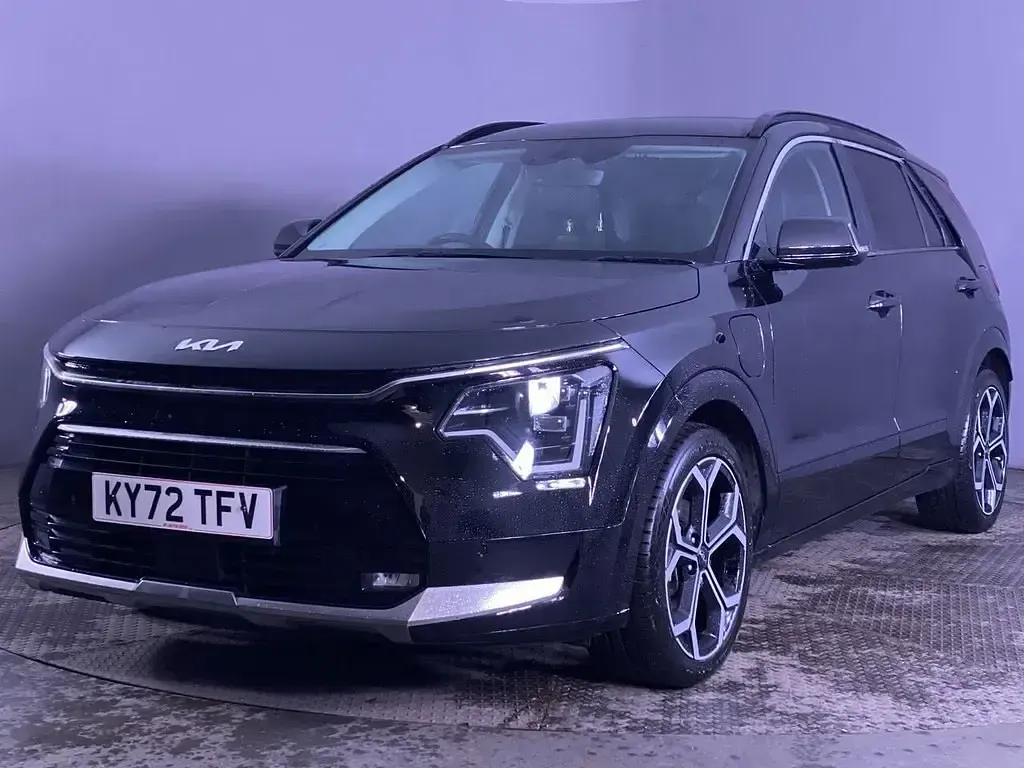 Gebraucht Kia Niro 180 PS (132 kW) 2022 Schwarz SUV