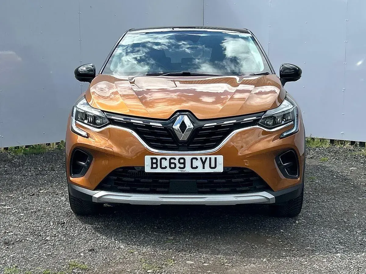 Used Renault Captur Version S 100 HP (73 kW) 2020 Orange SUV