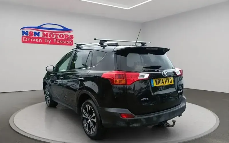 Used Toyota RAV4 124 HP (91 kW) 2015 SUV