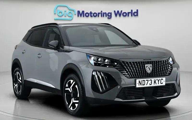Used Peugeot 2008 GT 131 HP (96 kW) 2023 SUV