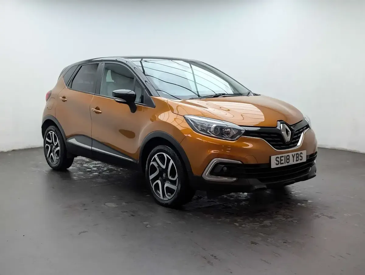 Usado Renault Captur Iconic 90 HP (66 kW) 2018 Laranja SUV