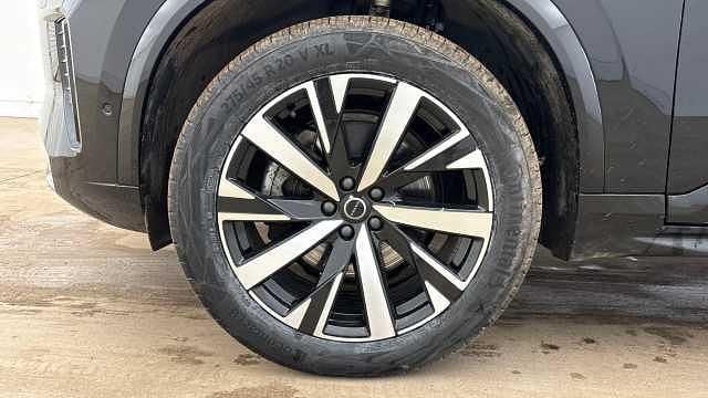 Used Volvo XC90 Plus 247 HP (181 kW) 2025 Black SUV