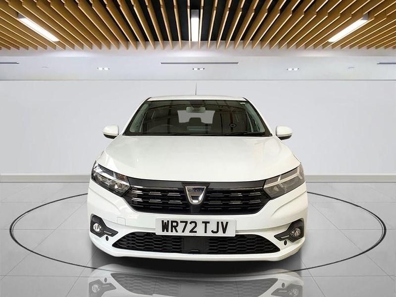 Used Dacia Sandero Comfort 90 HP (66 kW) 2022 White Hatchback