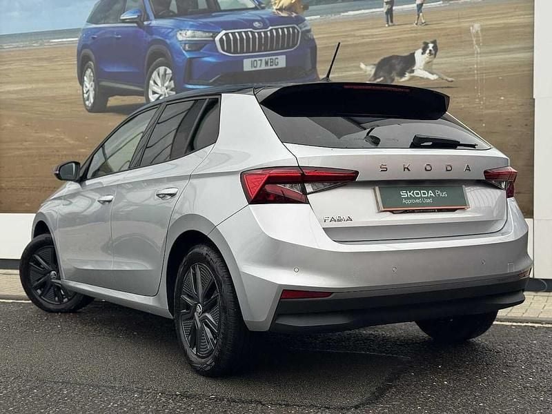 Used Skoda Fabia Colour Edition 79 HP (58 kW) 2024 Brilliant silver metallic black magic pearl effect Hatchback