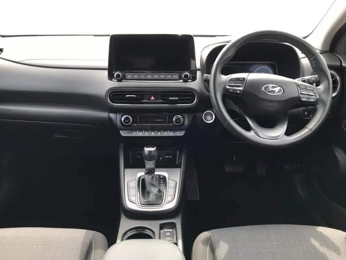 Used Hyundai Kona Premium 141 HP (103 kW) 2023 Grey SUV