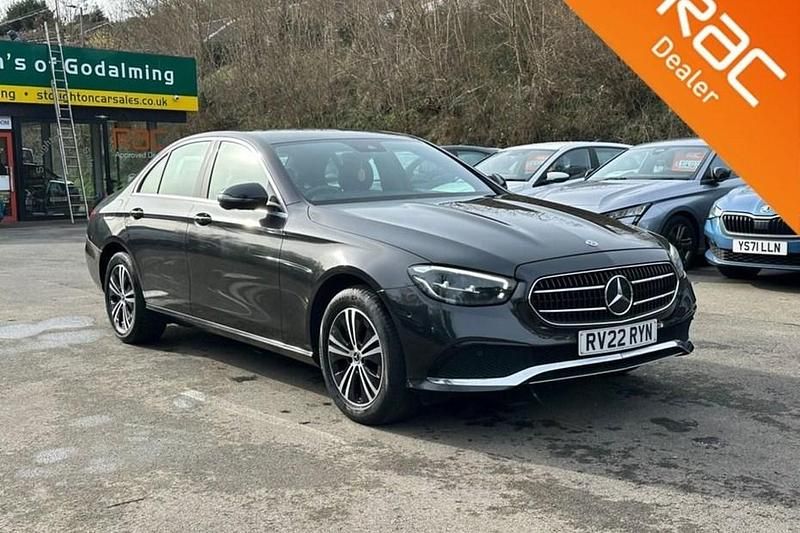 Used Mercedes E200 197 HP (144 kW) 2022 Sedan