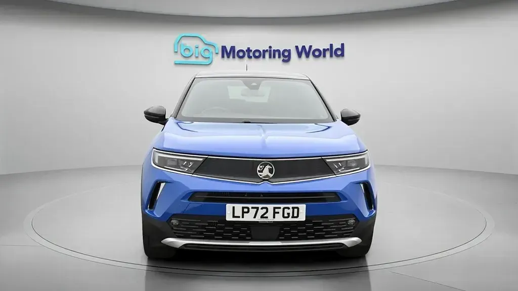 Second-hand Vauxhall Mokka Ultimate 130 CP (95 kW) 2023 Albastru SUV