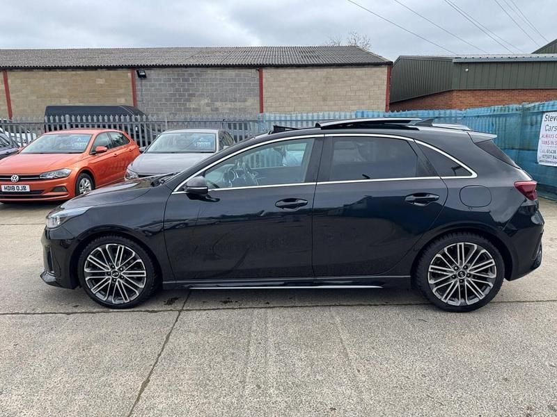 Used Kia Ceed GT-Line S 138 HP (101 kW) 2019 Black Hatchback