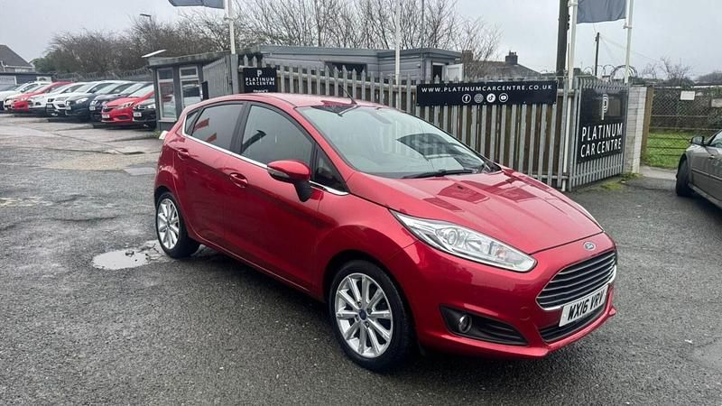 Used Ford Fiesta Titanium 2016 Red Hatchback