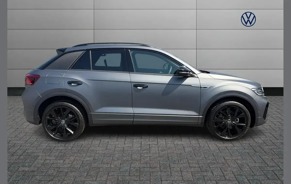 New VW T-Roc Black Edition 147 HP (108 kW) 2026 Grey SUV