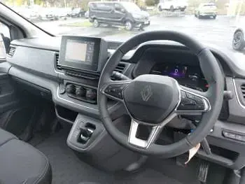 Nuevo Renault Trafic 2025 Blanco Monovolumen