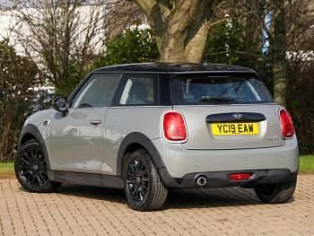 Used Mini Cooper Classic 136 HP (100 kW) 2019 Grey Hatchback