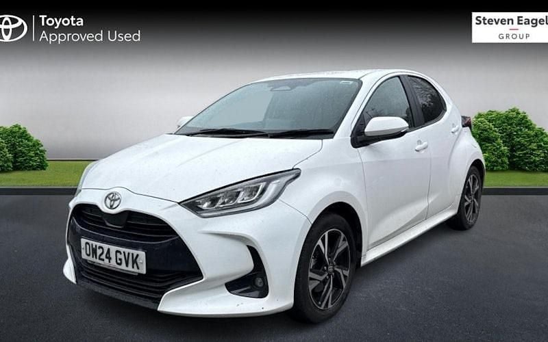 Used Toyota Yaris Hybrid Design 116 HP (85 kW) 2026 Hatchback