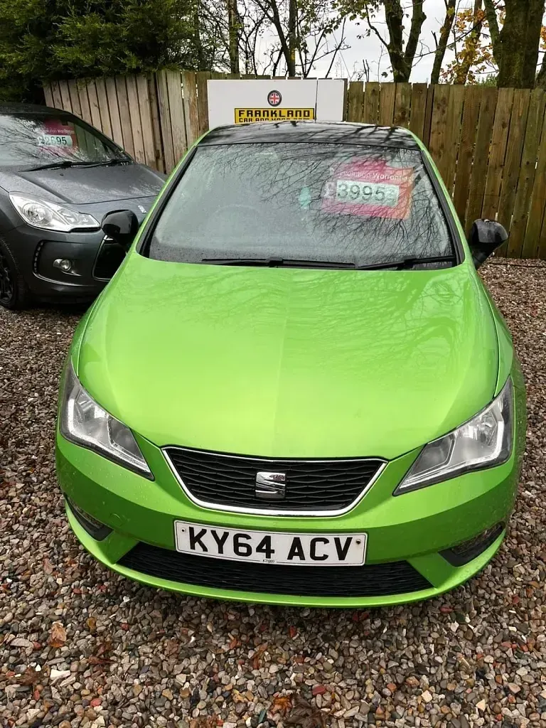 Usado Seat Ibiza 2014 Verde Citadino