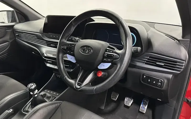 Used Hyundai i20 204 HP (150 kW) 2022 Red Hatchback