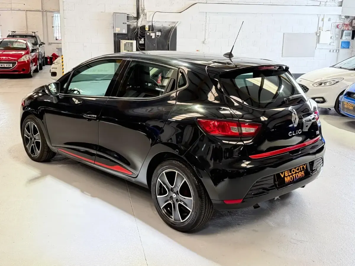 Used Renault Clio Dynamique 2013 Black Hatchback