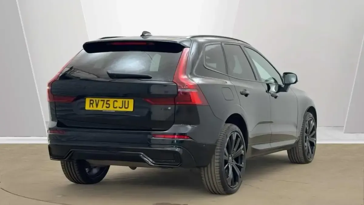 Used Volvo XC60 Plus 345 HP (253 kW) 2026 SUV