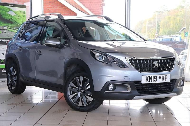 Grey Used 2019 Peugeot 2008 Allure SUV | £7,970 (Super price) - Image 1/4