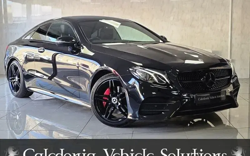 Begagnad Mercedes E220 AMG line 194 HK (142 kW) 2018 Sportkupé