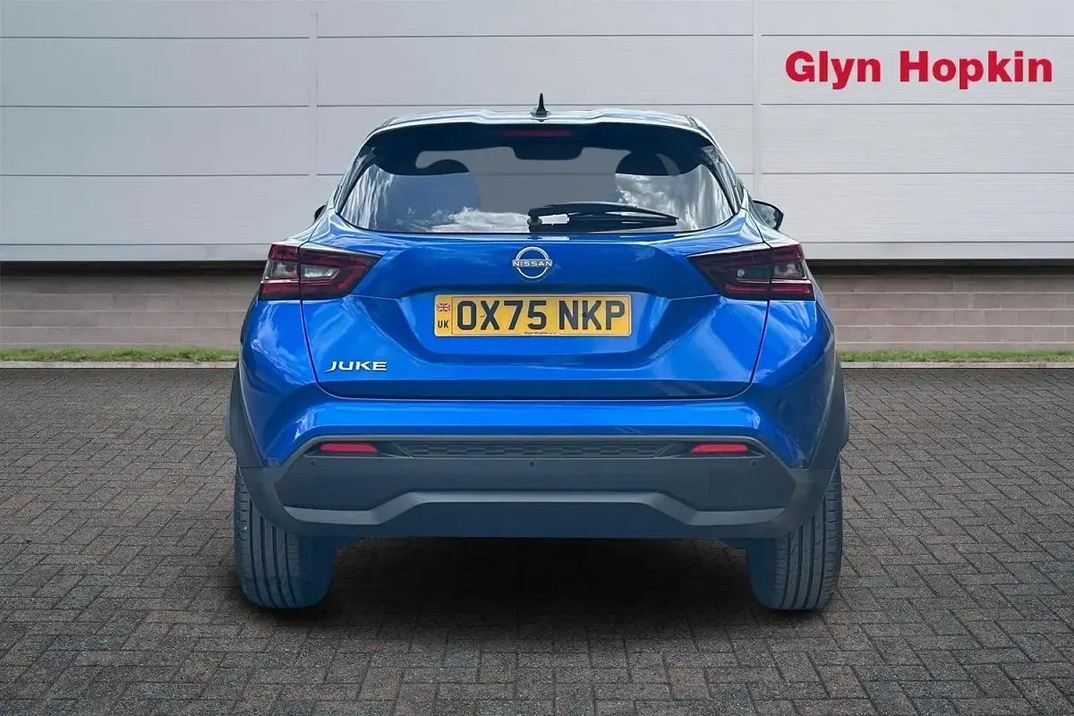 Used Nissan Juke N-Connecta 114 HP (83 kW) 2026 Blue SUV