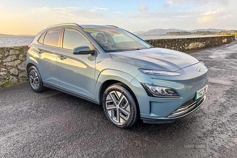 Green Used 2022 Hyundai Kona Premium SUV | £16,495 (Expensive) - Image 1/1