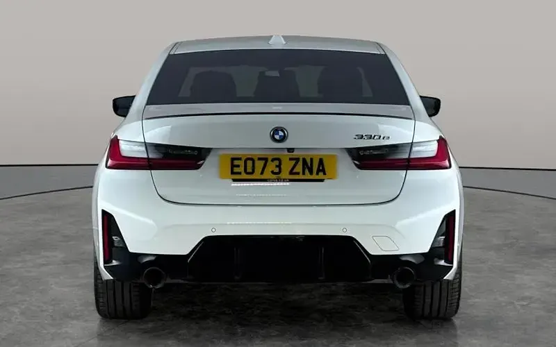Used BMW 330e M Sport 292 HP (214 kW) 2023 White Sedan