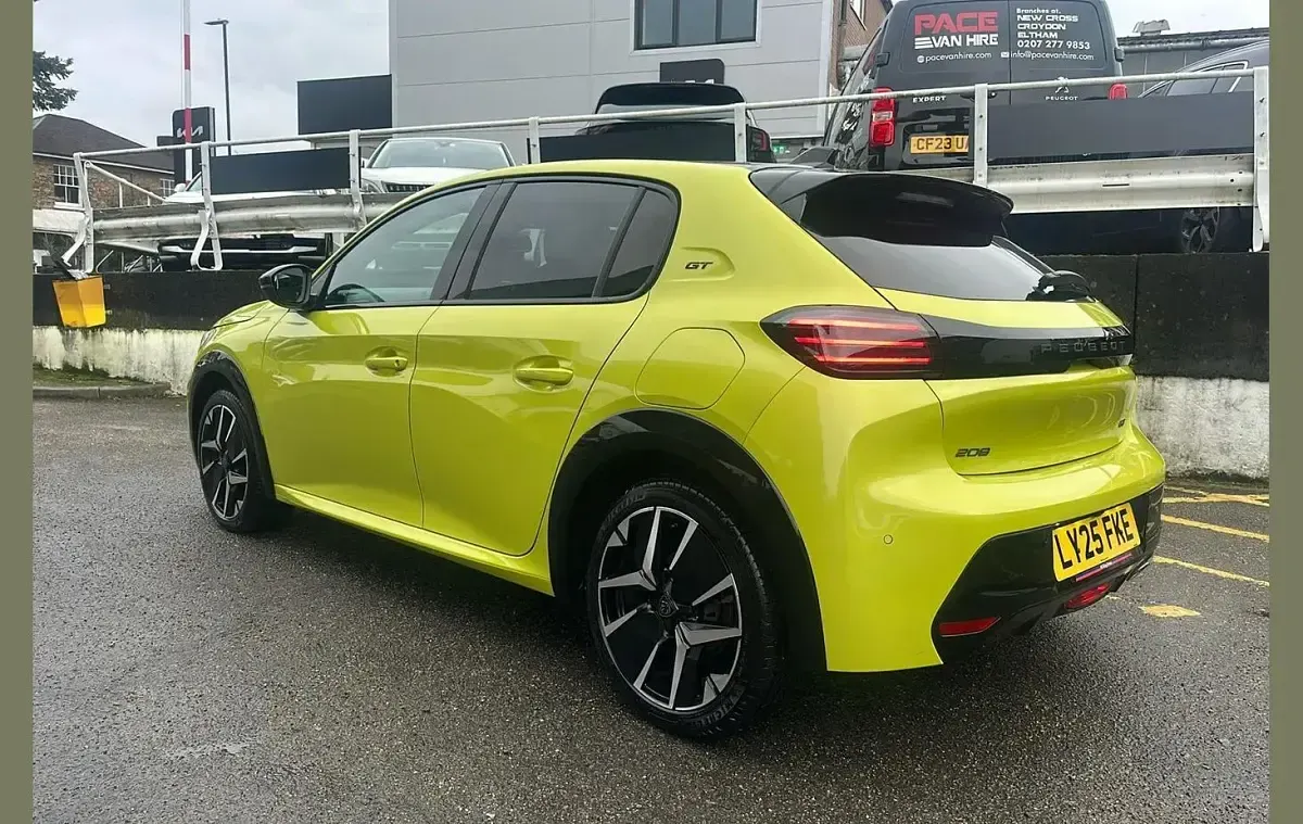 Used Peugeot 208 GT 100 HP (73 kW) 2025 Agueda yellow Hatchback