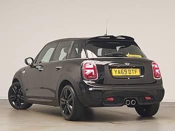 Used Mini Cooper S Sport 192 HP (141 kW) 2019 Black Hatchback
