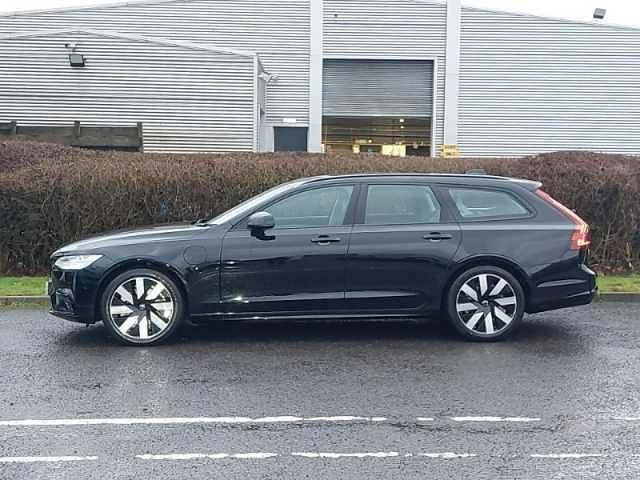 New Volvo V90 Plus 350 HP (257 kW) 2025 Metallic  silver dawn Estate