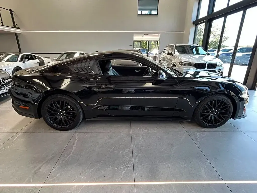 Used Ford Mustang GT Fastback 416 HP (305 kW) 2018 Black Coupe