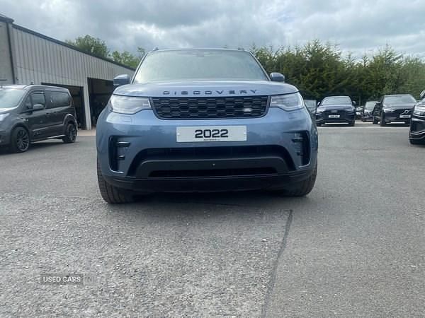 Used Land Rover Discovery 5 S 300 HP (220 kW) 2022 Blue SUV