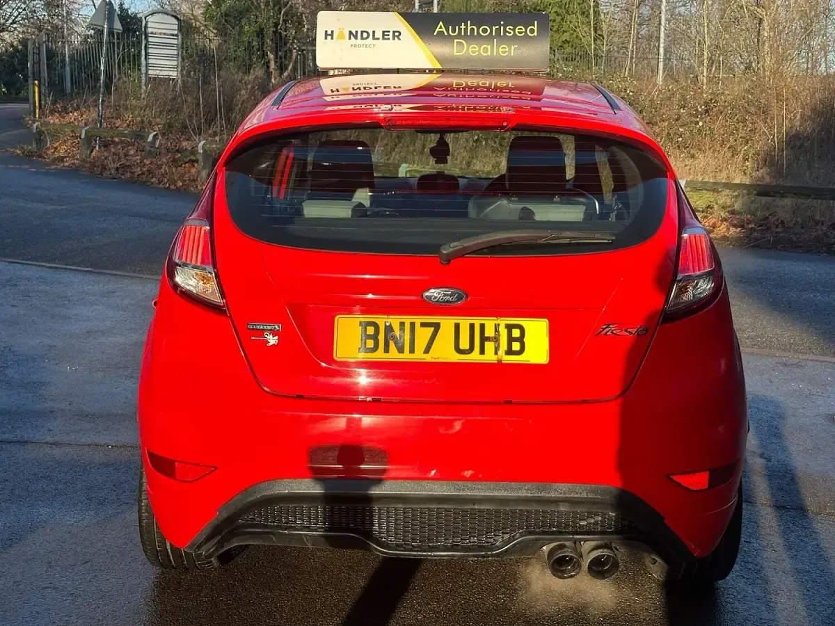 Used Ford Fiesta ST-Line 140 HP (102 kW) 2017 Red Hatchback